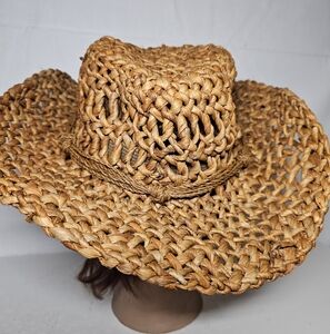 One Fresh Hat Corn Husk